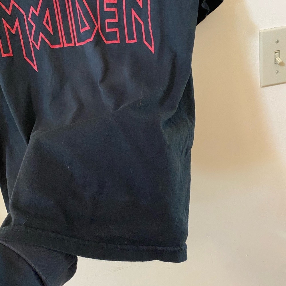 Iron Maiden Graphic Band T-Shirt Black Front Art Back Logo Size M - Picture 2 of 6